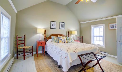 Photo #35 of 4406 MAIN ST, CHINCOTEAGUE, VA 0.2 acres