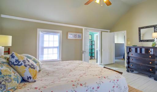 Photo #36 of 4406 MAIN ST, CHINCOTEAGUE, VA 0.2 acres