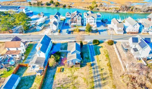 Photo #52 of 4406 MAIN ST, CHINCOTEAGUE, VA 0.2 acres