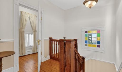 2nd Floor Landing