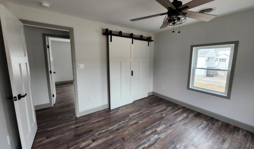 Primary Bedroom - Barn Doors