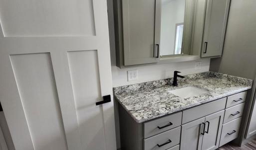 Bathroom - Custom Cabinets