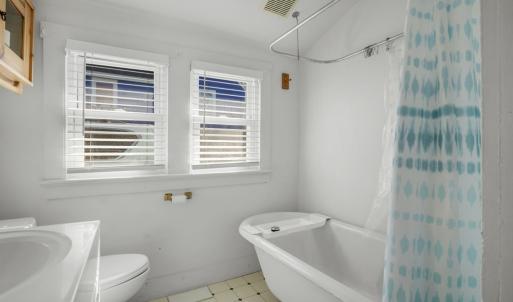 Photo #11 of 4145 HUR LN, CHINCOTEAGUE, VA 0.3 acres
