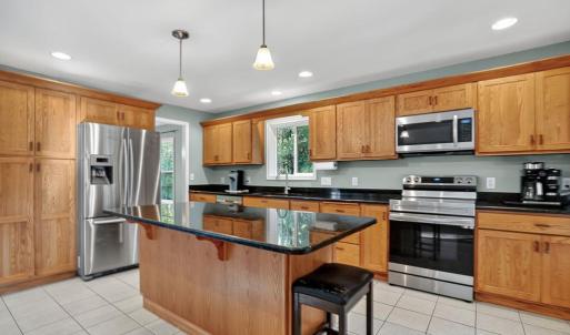 Photo #9 of 37420 DRIFTWOOD DR, GREENBACKVILLE, VA 10.0 acres