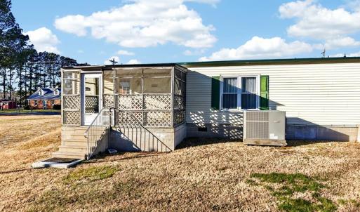 Photo #6 of 25146 GUILFORD RD, BLOXOM, VA 1.0 acres