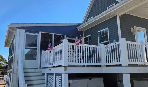 Access to upper decking