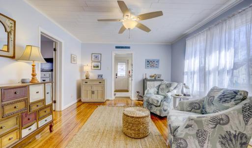 Photo #9 of 6353 CLEVELAND ST, CHINCOTEAGUE, VA 0.2 acres