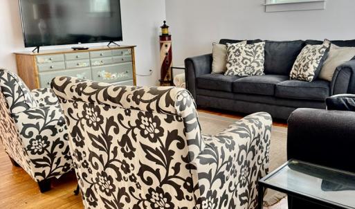 Photo #3 of 5572 MAIN ST, CHINCOTEAGUE, VA 0.2 acres