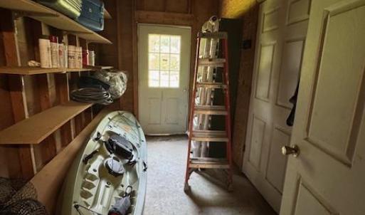 2 full size bays and storage rooms