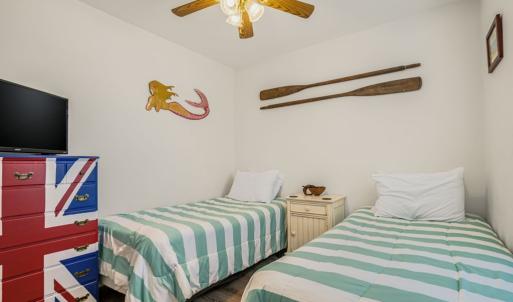 Photo #12 of 3488-90 WILLOW ST, CHINCOTEAGUE, VA 0.3 acres