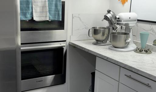 Back House Extra Kitchen