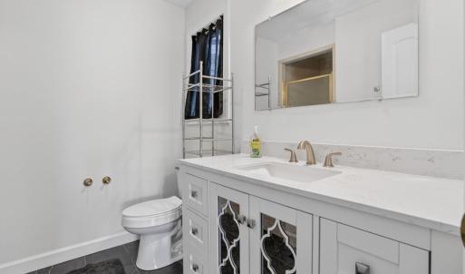 Photo #21 of 27144 GLADDING RD, BLOXOM, VA