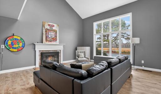 Photo #5 of 27144 GLADDING RD, BLOXOM, VA