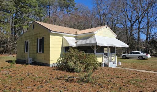 Photo #2 of 20145 QUINBY BRIDGE RD, QUINBY, VA 0.4 acres