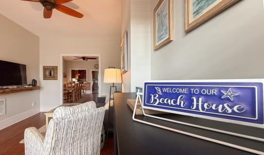 307 Living room Entrance