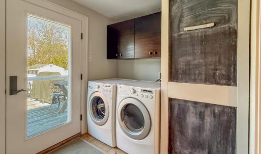 307 Laundry Room