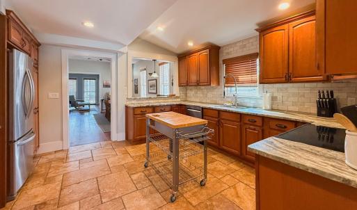 307 Kitchen