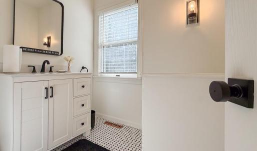 Photo #10 of 4291 PEACEFUL ACRES CT, JAMESVILLE, VA 5.8 acres