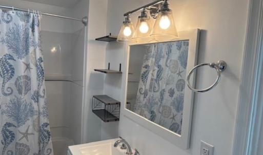 upstairs bathroom
