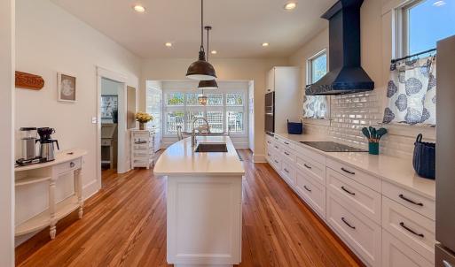 Photo #10 of 609 MONROE AVE, CAPE CHARLES, VA 60.0 acres