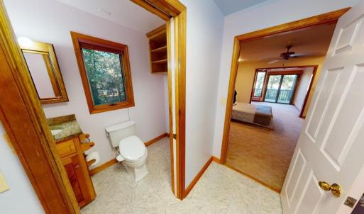 Primary bedroom ensuite toilet chamber