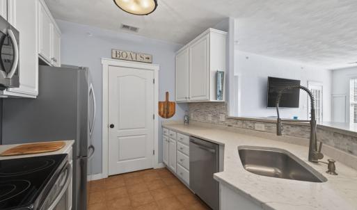 Photo #11 of 305 TROON COURT, CAPE CHARLES, VA