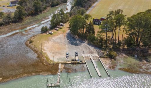 Public Boat Landing on Folly Creek