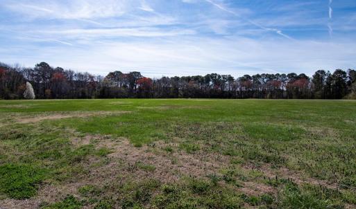 Photo #8 of 12 JEFFERSON ST, ONANCOCK, VA 0.3 acres