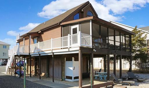 Photo #2 of 37493 BAYSIDE DR, GREENBACKVILLE, VA 0.2 acres