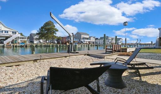 Photo #32 of 37493 BAYSIDE DR, GREENBACKVILLE, VA 0.2 acres