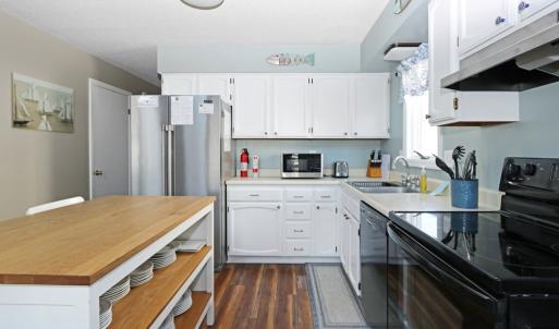 Photo #9 of 37493 BAYSIDE DR, GREENBACKVILLE, VA 0.2 acres