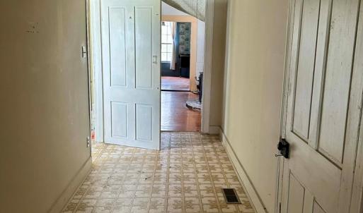 Photo #18 of 29691 BURTONS SHORE RD, LOCUSTVILLE, VA 0.9 acres