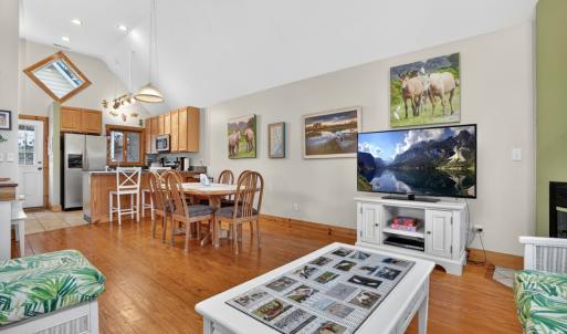 Photo #5 of 4475 DEEP HOLE RD, CHINCOTEAGUE, VA 0.2 acres