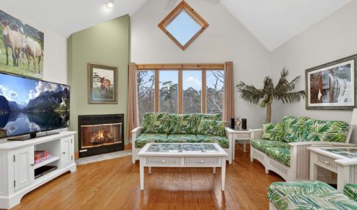 Photo #6 of 4475 DEEP HOLE RD, CHINCOTEAGUE, VA 0.2 acres