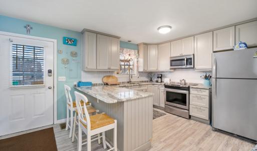 Photo #16 of 7718 EAST SIDE RD, CHINCOTEAGUE, VA