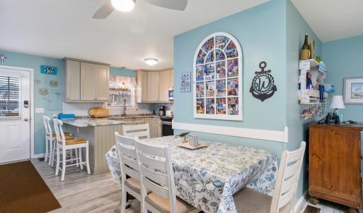 Photo #17 of 7718 EAST SIDE RD, CHINCOTEAGUE, VA