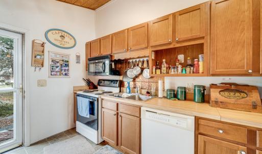 Photo #11 of 37102 MAIN SAIL CT, GREENBACKVILLE, VA 12,614.0 acres