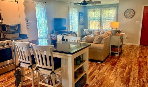 LR/KITCHEN
