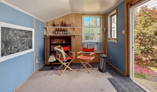 shed / play room