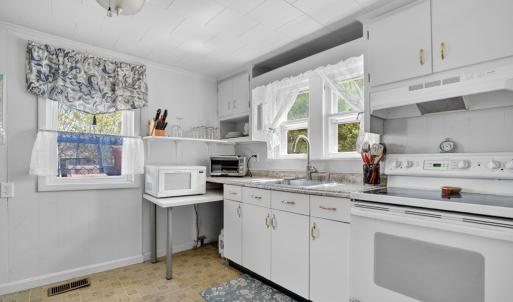 Photo #17 of 4214 MAIN ST, CHINCOTEAGUE, VA 0.1 acres