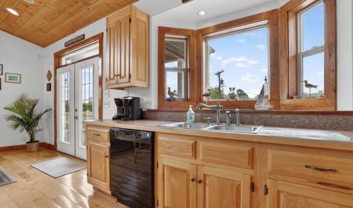 Photo #10 of 4247 KIPTOPEKE DR, CAPE CHARLES, VA 0.5 acres