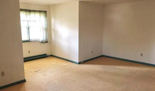 Unit B - Bedroom (upstairs)
