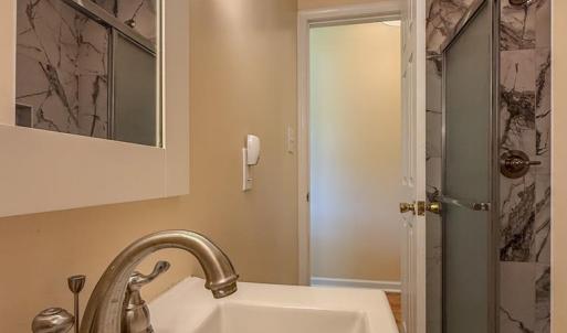 Full bathroom downstairs