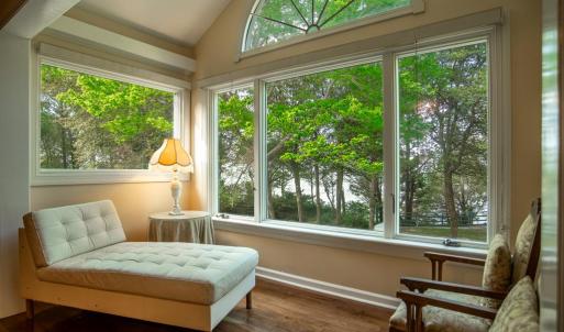 Owner suite sitting room