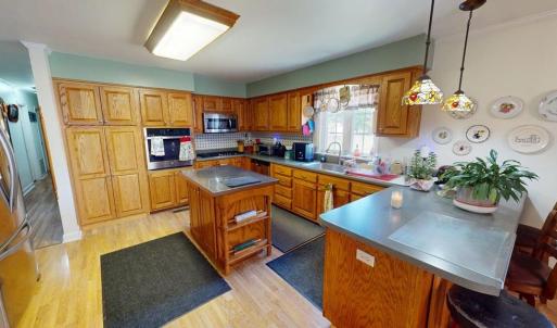Photo #5 of 16223 COUNTRY CLUB RD, MELFA, VA 1.7 acres