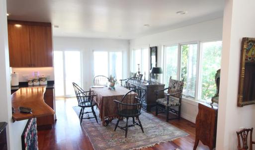 Informal dining area, Waterfromt views from 2 sides.