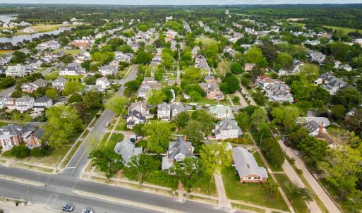 Photo #121 of 306 BAY AVE, CAPE CHARLES, VA 0.5 acres