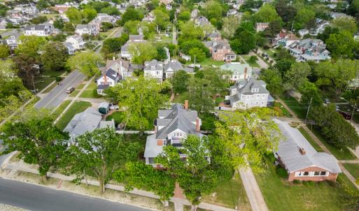 Photo #124 of 306 BAY AVE, CAPE CHARLES, VA 0.5 acres