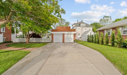 Photo #18 of 306 BAY AVE, CAPE CHARLES, VA 0.5 acres