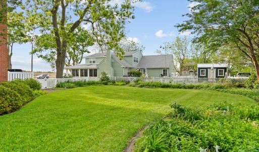 Photo #20 of 306 BAY AVE, CAPE CHARLES, VA 0.5 acres